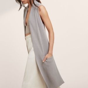 Aritzia Wilfred Small Dunkirk Chunky Cardigan Vest